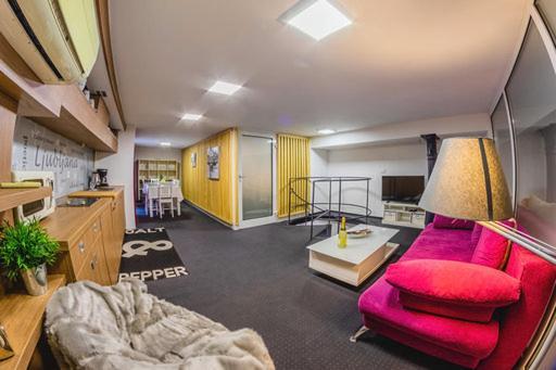 Trzaska Duplex Urban Apartment 卢布尔雅那 外观 照片